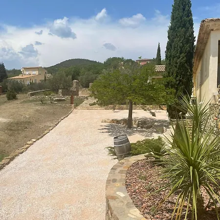 Pour La Detente Au Mas La Magdelaine B&B 3*