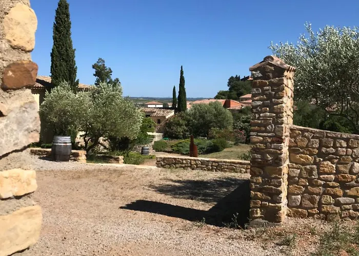 Pour La Detente Au Mas La Magdelaine 3*